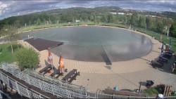 Koupací jezero