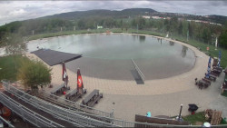 Koupací jezero