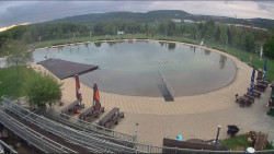 Koupací jezero