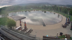 Koupací jezero