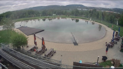 Koupací jezero