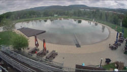 Koupací jezero