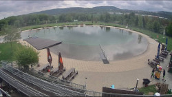 Koupací jezero