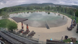 Koupací jezero