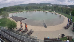 Koupací jezero