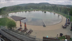Koupací jezero