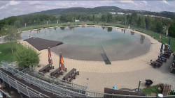 Koupací jezero