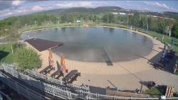 Koupací jezero