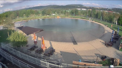 Koupací jezero
