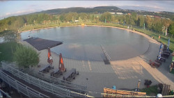Koupací jezero