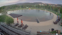 Koupací jezero