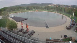 Koupací jezero