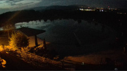 Koupací jezero