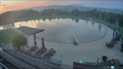 Koupací jezero