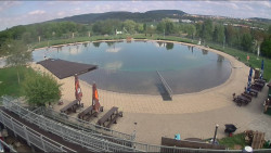 Koupací jezero