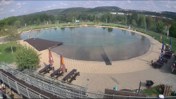 Koupací jezero