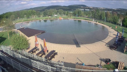 Koupací jezero