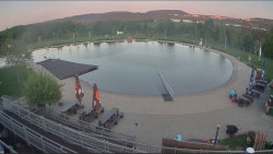 Koupací jezero