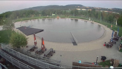 Koupací jezero