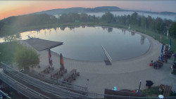 Koupací jezero