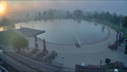 Koupací jezero