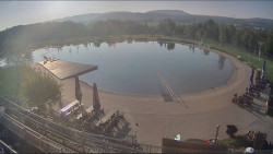 Koupací jezero