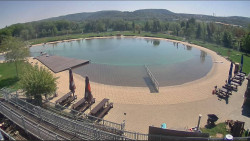 Koupací jezero