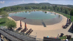 Koupací jezero