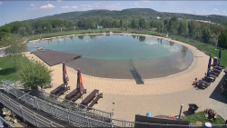 Koupací jezero