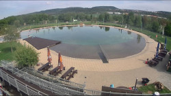 Koupací jezero