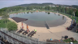 Koupací jezero