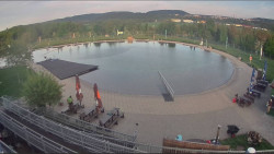 Koupací jezero