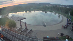 Koupací jezero