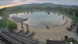 Koupací jezero