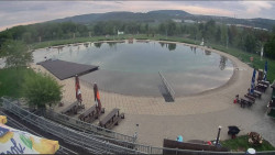 Koupací jezero