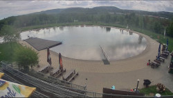 Koupací jezero
