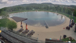 Koupací jezero