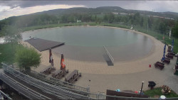 Koupací jezero