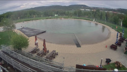 Koupací jezero
