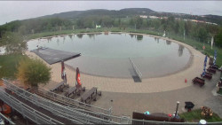 Koupací jezero