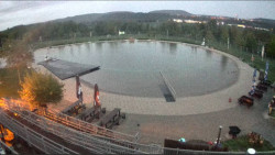 Koupací jezero