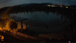 Koupací jezero