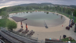 Koupací jezero