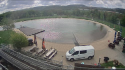 Koupací jezero