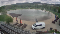 Koupací jezero