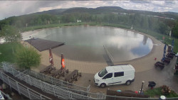 Koupací jezero