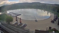 Koupací jezero