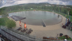 Koupací jezero