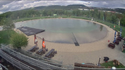Koupací jezero
