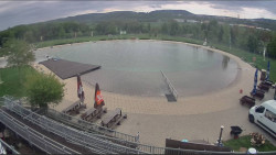 Koupací jezero